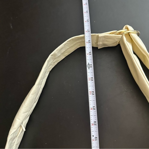 Athleta X Alicia Keys Sling Bag Cream Faux Leather Limited Edition READ - Picture 7 of 13